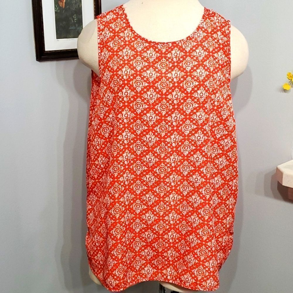 MICHAELβ KORSΒ sleevless orange blouse. Size large. 6" exposed zipper.